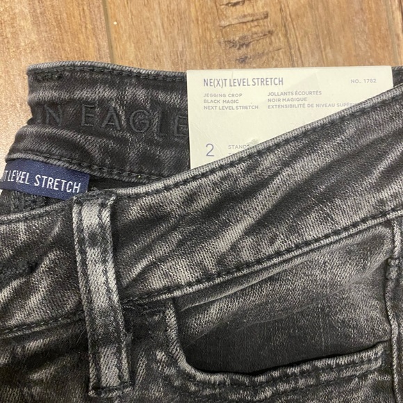 American Eagle Next Level Jegging Crop (Size 2) - Picture 5 of 6